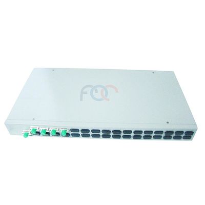 FC SC LC STのコネクターとの1×4 LSZHポリ塩化ビニールの繊維光学のディバイダーG.657A 1260nm