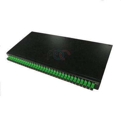 2×32 SC APCのラック マウントPLCのディバイダーのパッチ盤受動LSZH